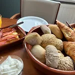 Bed & Brasserie Het Kosthuys